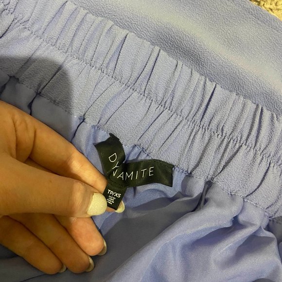 purple/periwinkle above the knee dynamite skirt with gold zipper - Picture 4 of 4